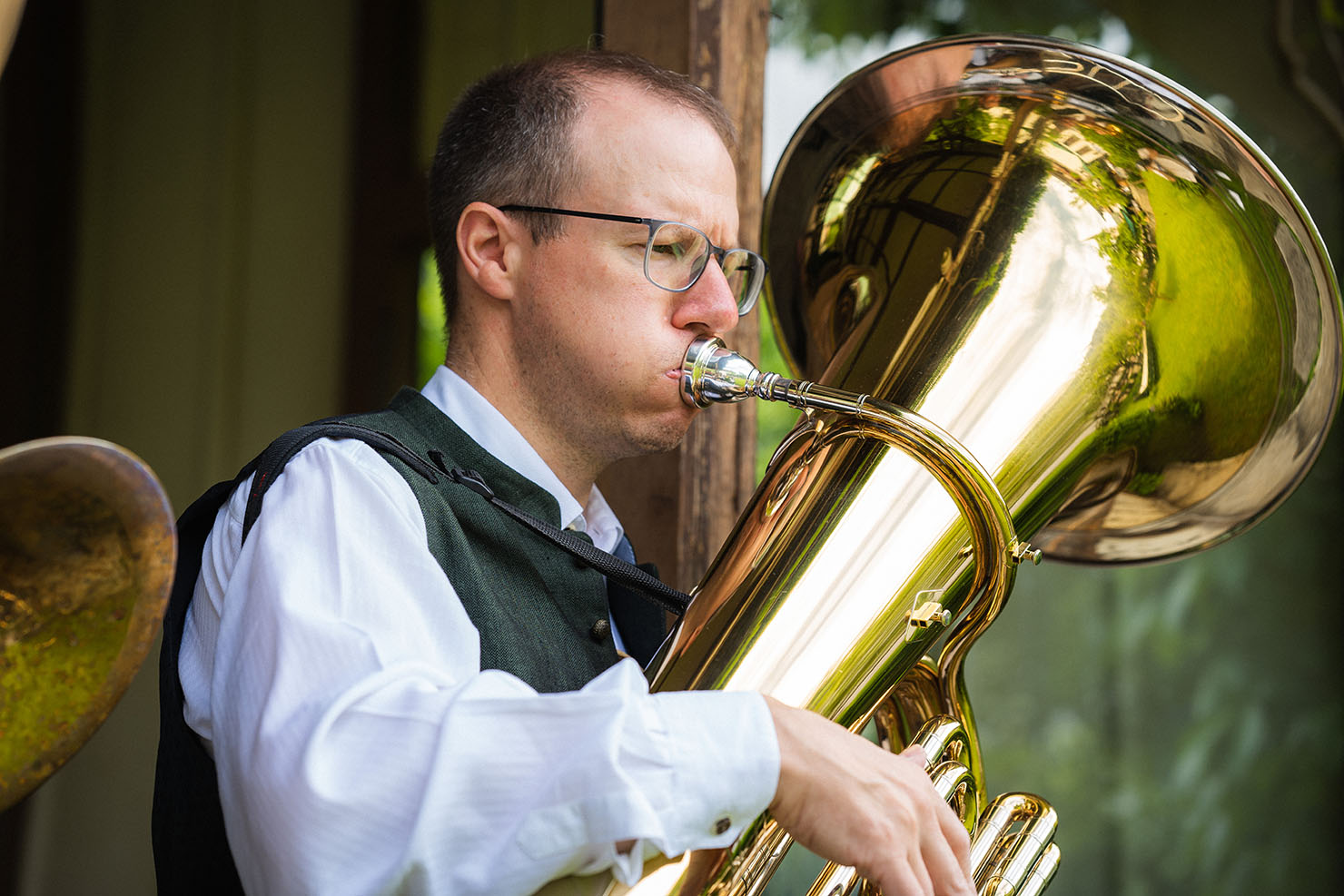 Mathias Klausner von den Zillertaler Weisenbläsern mit Tuba